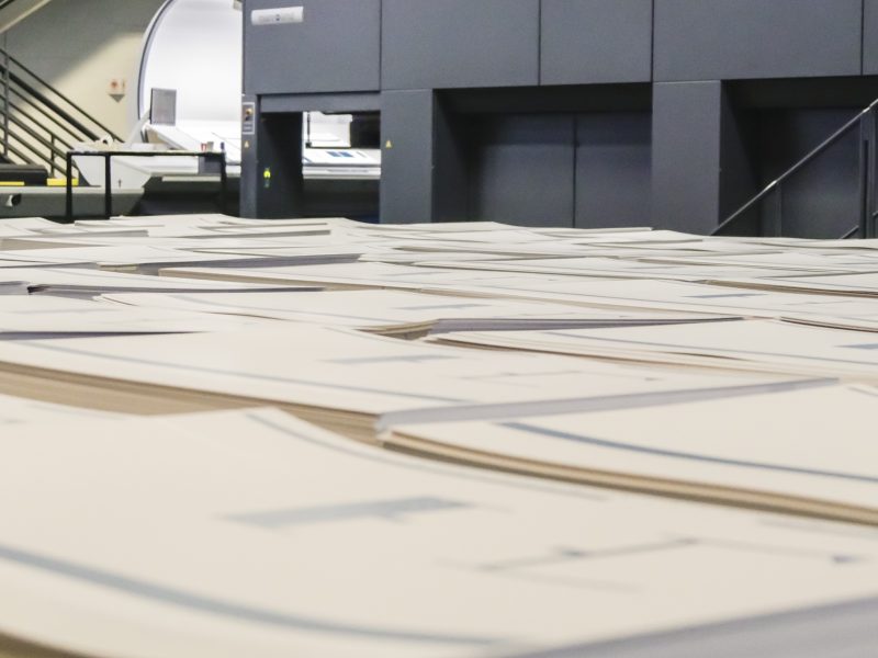 Digital vs Offset Printing: Which One Suits Your Order Volume?